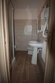 Hotel Al Foiron - Baño