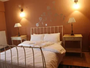 Aloni Hotel - Habitación