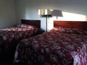 Colonial Village Motel - Room