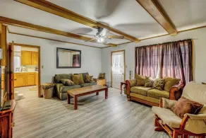 Family Home w/ Yard - 5 Mi to Jackson State Campus - Intérieur