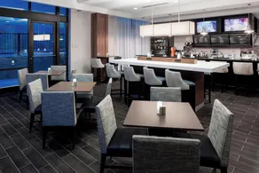 Courtyard by Marriott Richmond Downtown - Restaurant