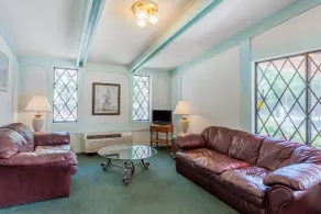 Travelodge by Wyndham Elkton University Area - Coin salon dans le hall
