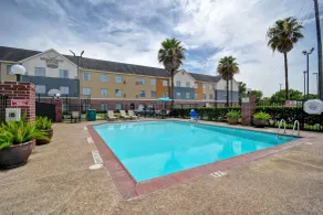 Homewood Suites By Hilton Houston IAH Airport Beltway 8 - Piscine