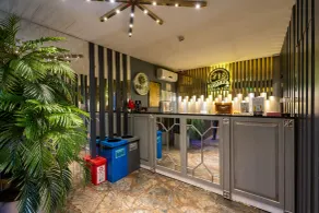 216 Eagle Palace Suite - Reception