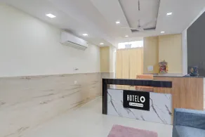 Super Hotel O IIM Road Lucknow - Lobby