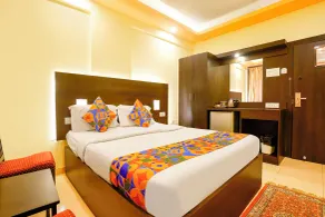Fabhotel Manoshanti - Nr Big Daddy Casino - Chambre