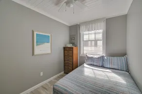 Charming Hampton Home w/ Porch, Walk to Beach! - Værelse