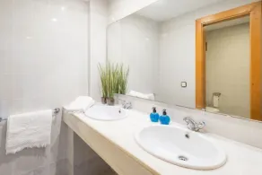 Magaluf Strip Apartment - Salle de bain