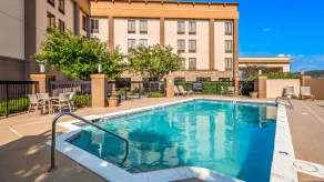 Best Western Plus Wichita West Airport Inn - Pool