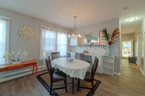 Spacious Troy Unit Near Dtwn Shops & Dining - Interiør