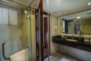 La Nueva Boutique Hotel Hanoi & Spa - Bathroom