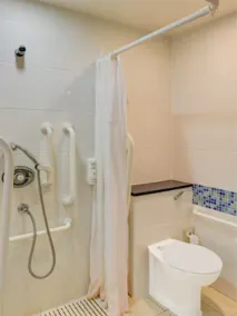Belvilla Aberdeen Bridge of Don Sea VIew - Ex Holiday Inn Express - Bathroom
