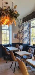 B&B Glamping Bell Tents at The Ring Pub - Restaurant