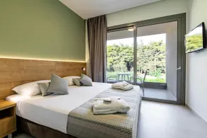White Olive Elite Laganas - Quarto