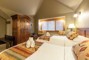 Vagabond Lodge at Kicking Horse - Room