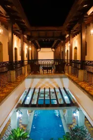 Hotel & Restaurante La Gran Francia - Pool