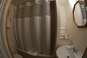 Hyde Away Inn - Badezimmer