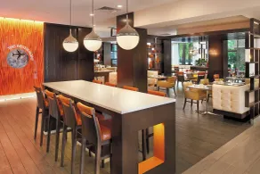 Marriott St. Louis Airport - Restaurant