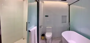 City Inn OCT Loft Branch - Bathroom