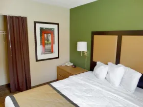 Southpoint Suites Jacksonville - Room