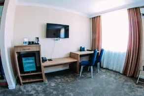 Osh Grand Hotel Chavo - Habitación