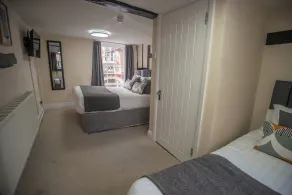 The Olde Kings Arms - Room