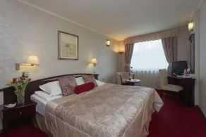 Capitol Hotel - Room