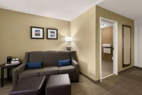 Comfort Suites Commerce - Chambre