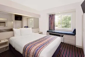 Microtel Inn & Suites by Wyndham Madison East - Zimmer