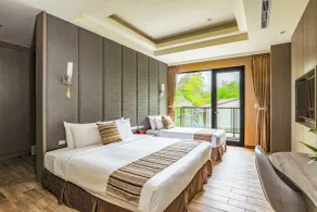 Sunrise Hot Spring Hotel - Habitación