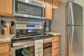 Walk to Main St: Frisco Condo w/ Community Pool! - Interior