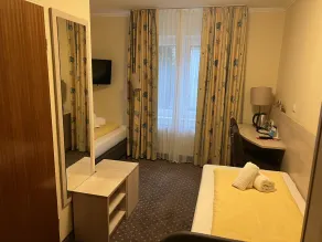 M&M Hotel - Seevetal - Room