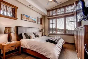 One Ski Hill Place - Chambre