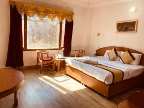 Tara Regency Hotel - Chambre