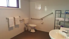 Gateway Motor Inn - Bathroom