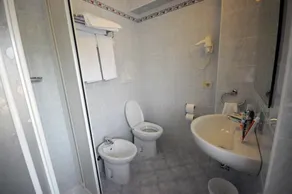 Hotel Marina - Badezimmer