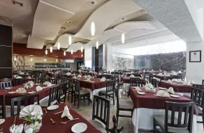 Holiday Inn Campeche by IHG - Restaurant
