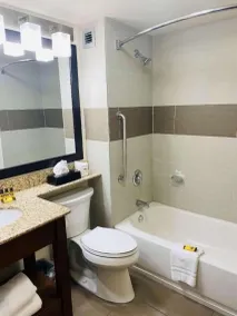 Hotel Concord Syracuse, an Ascend Collection Hotel - Salle de bain