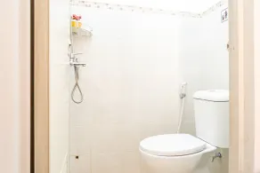 RedDoorz near Tarumanagara University - Salle de bain