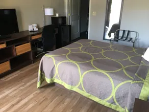 Super 8 by Wyndham San Antonio Near Fort Sam Houston - Chambre