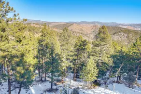 Mountain-view Deck: Pet-friendly Cabin in Bailey - Innenbereich