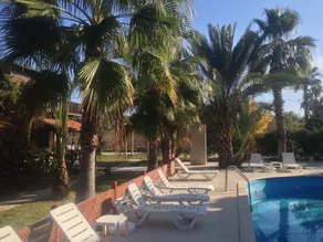 Kutle Hotel - Piscina