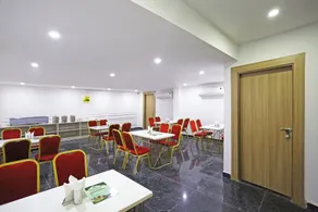 Hotel Decent Suites - Delhi Airport - Restaurante