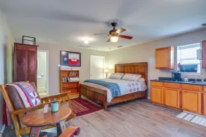 2 Mi to 7f Lodge & Events: Rural Retreat! - Interiør