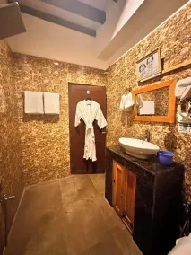Paro Eco Lodge - Bathroom