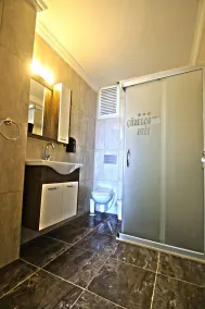 Oz Guzelcamli Otel - Bad