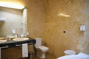Sercotel Palacio de Tudemir - Bathroom