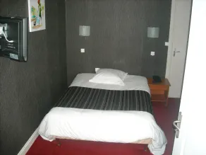 Hotel de Rennes - Værelse