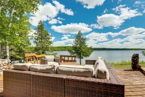 Sauna & Pool Table: Family Home on Lake Chicagon - Interiør