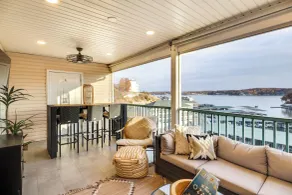 Lakefront Condo with breathtaking view! - Innenbereich
